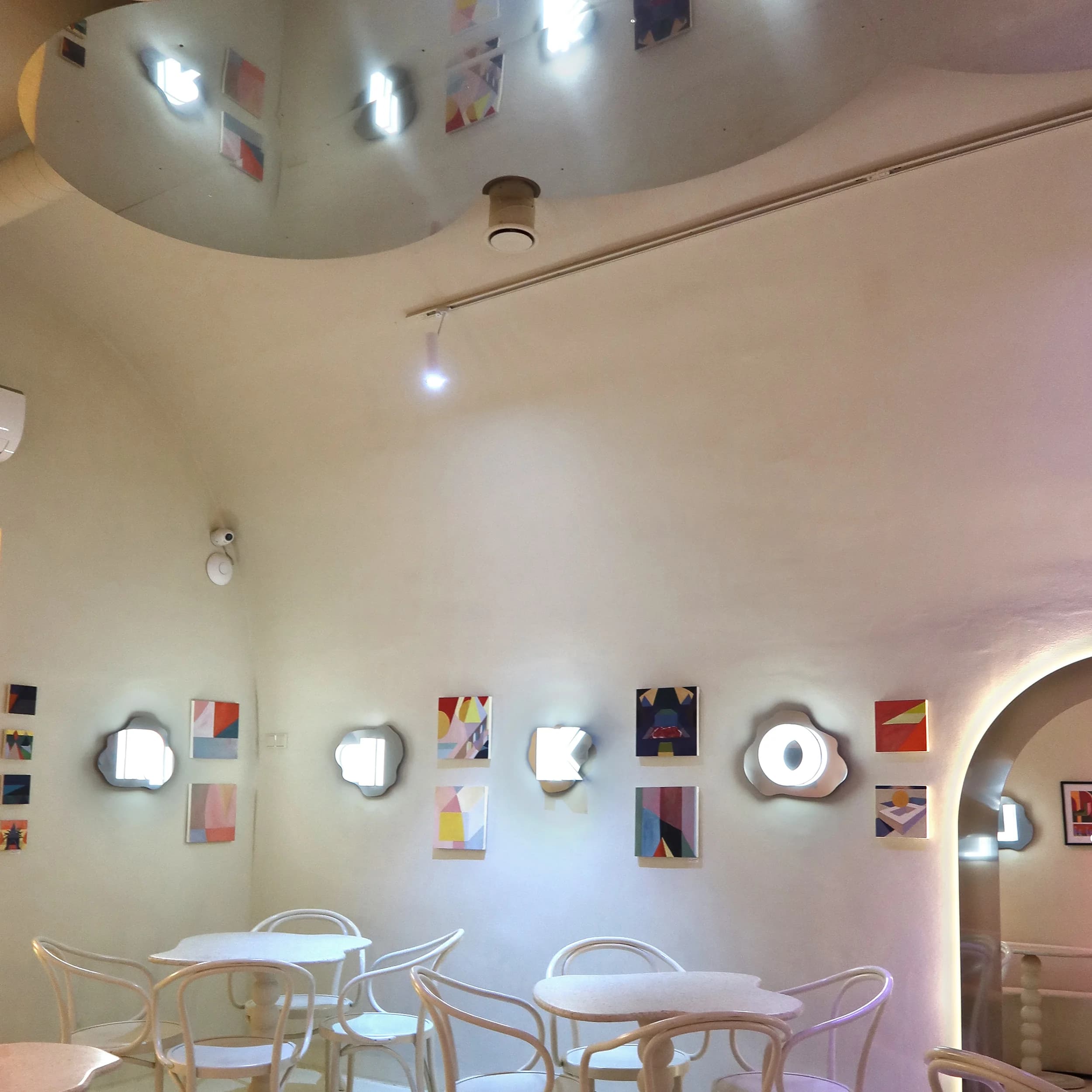 Installation view of “Gwiazda poranna” at Lastriko Kraków.